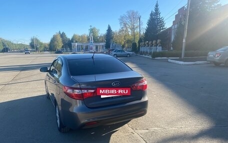 KIA Rio III рестайлинг, 2013 год, 890 000 рублей, 2 фотография