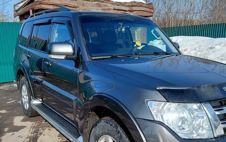 Mitsubishi Pajero IV, 2012 год, 2 600 000 рублей, 2 фотография