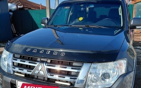 Mitsubishi Pajero IV, 2012 год, 2 600 000 рублей, 3 фотография