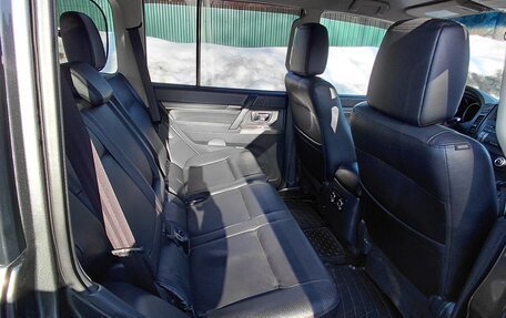 Mitsubishi Pajero IV, 2012 год, 2 600 000 рублей, 26 фотография