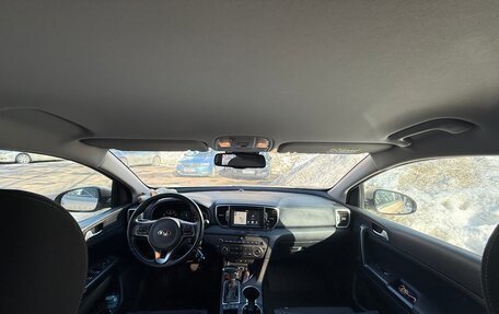 KIA Sportage IV рестайлинг, 2017 год, 1 800 000 рублей, 5 фотография