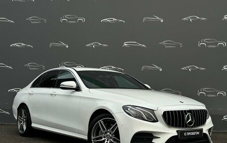 Mercedes-Benz E-Класс, 2019 год, 3 398 500 рублей, 3 фотография