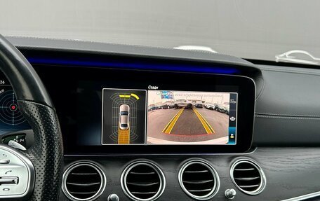 Mercedes-Benz E-Класс, 2019 год, 3 398 500 рублей, 19 фотография