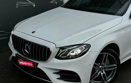 Mercedes-Benz E-Класс, 2019 год, 3 398 500 рублей, 25 фотография