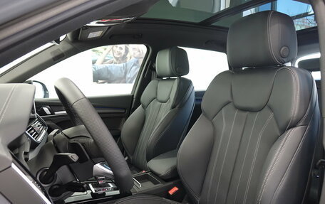 Audi Q5, 2025 год, 6 140 000 рублей, 17 фотография