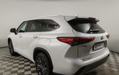Toyota Highlander, 2025 год, 6 150 000 рублей, 7 фотография