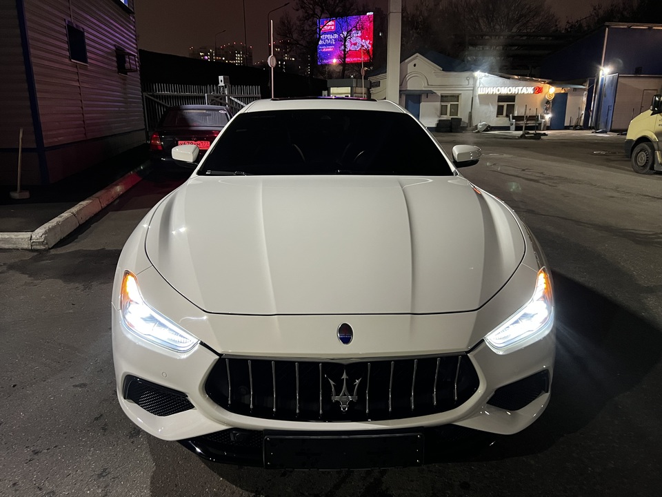 Maserati Ghibli M157 рестайлинг, 2021 год, 7 800 000 рублей, 3 фотография