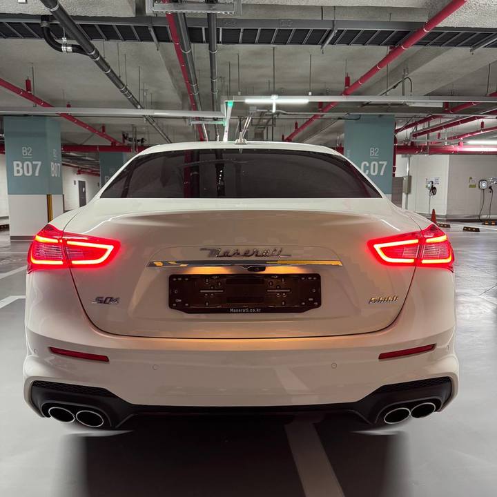 Maserati Ghibli M157 рестайлинг, 2021 год, 7 800 000 рублей, 1 фотография