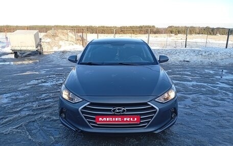 Hyundai Elantra VI рестайлинг, 2017 год, 1 300 000 рублей, 1 фотография
