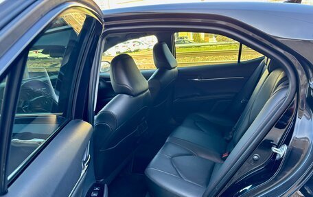 Toyota Camry, 2019 год, 2 850 000 рублей, 12 фотография