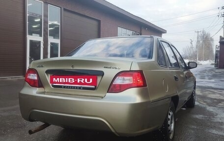 Daewoo Nexia I рестайлинг, 2011 год, 105 000 рублей, 4 фотография