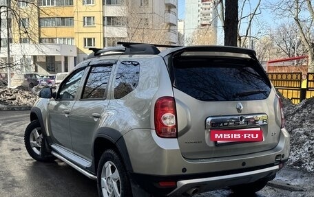 Renault Duster I рестайлинг, 2013 год, 900 000 рублей, 2 фотография