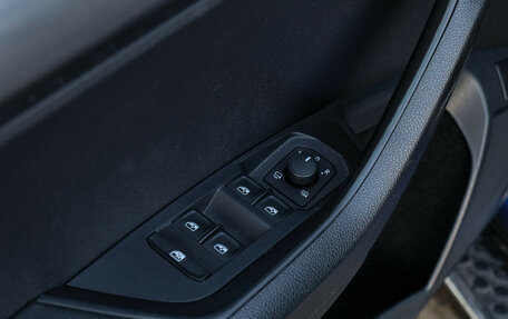 Skoda Karoq I, 2021 год, 2 720 000 рублей, 17 фотография