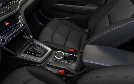 Hyundai Elantra VI рестайлинг, 2017 год, 1 720 000 рублей, 16 фотография