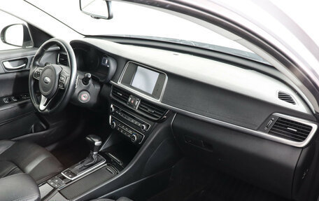 KIA Optima IV, 2018 год, 1 747 000 рублей, 10 фотография