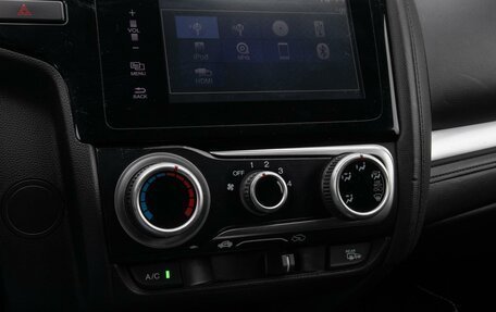 Honda Fit III, 2016 год, 1 100 000 рублей, 15 фотография