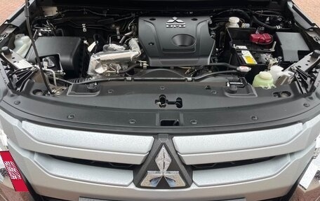 Mitsubishi L200 IV рестайлинг, 2021 год, 5 000 000 рублей, 12 фотография