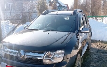 Renault Duster I рестайлинг, 2017 год, 1 350 000 рублей, 2 фотография