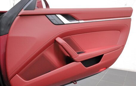 Porsche 911, 2022 год, 18 600 000 рублей, 34 фотография