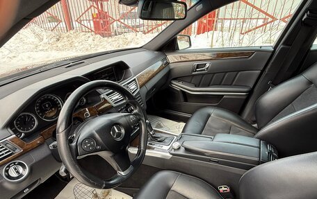 Mercedes-Benz E-Класс, 2011 год, 1 560 000 рублей, 11 фотография