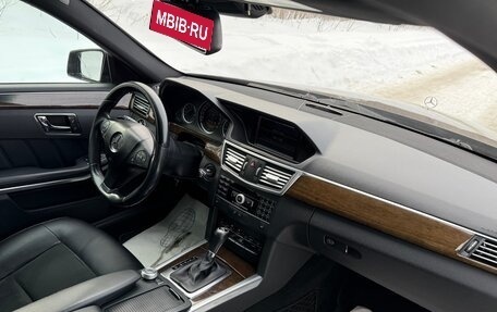 Mercedes-Benz E-Класс, 2011 год, 1 560 000 рублей, 14 фотография