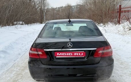 Mercedes-Benz E-Класс, 2011 год, 1 560 000 рублей, 5 фотография