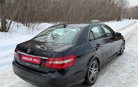 Mercedes-Benz E-Класс, 2011 год, 1 560 000 рублей, 4 фотография
