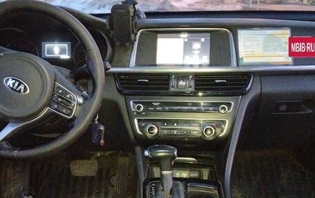 KIA Optima IV, 2017 год, 1 400 000 рублей, 16 фотография