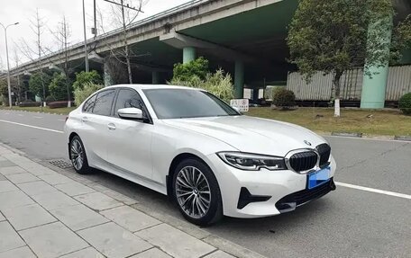BMW 3 серия, 2022 год, 2 890 000 рублей, 3 фотография