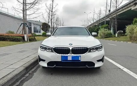 BMW 3 серия, 2022 год, 2 890 000 рублей, 2 фотография