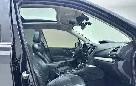 Subaru Forester, 2022 год, 2 200 000 рублей, 9 фотография