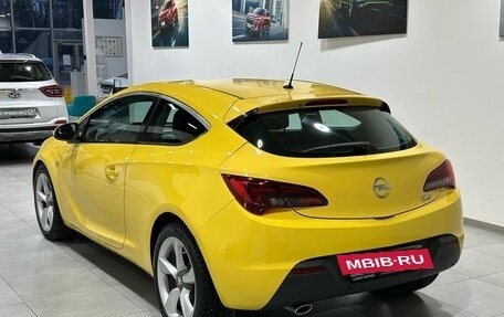 Opel Astra J, 2013 год, 1 099 900 рублей, 3 фотография
