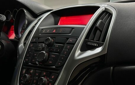 Opel Astra J, 2013 год, 1 099 900 рублей, 9 фотография