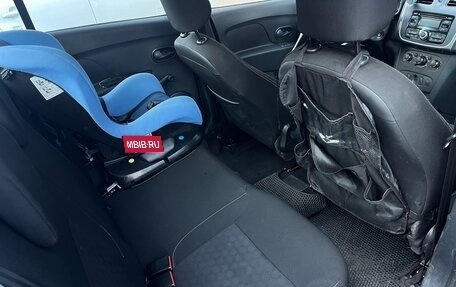 Renault Logan II, 2016 год, 810 000 рублей, 10 фотография