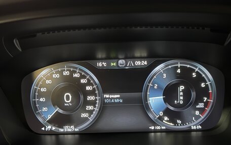 Volvo V90 Cross Country I рестайлинг, 2020 год, 4 000 000 рублей, 3 фотография