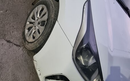 KIA Rio IV, 2018 год, 750 000 рублей, 3 фотография