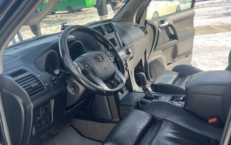 Toyota Land Cruiser Prado 150 рестайлинг 2, 2011 год, 2 990 000 рублей, 10 фотография