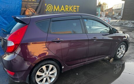 Hyundai Solaris II рестайлинг, 2012 год, 650 000 рублей, 3 фотография