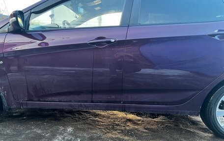 Hyundai Solaris II рестайлинг, 2012 год, 650 000 рублей, 6 фотография