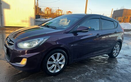 Hyundai Solaris II рестайлинг, 2012 год, 650 000 рублей, 7 фотография