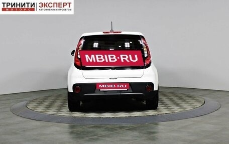 KIA Soul II рестайлинг, 2018 год, 1 487 000 рублей, 13 фотография