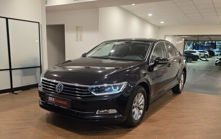 Volkswagen Passat B8 рестайлинг, 2017 год, 1 950 000 рублей, 1 фотография