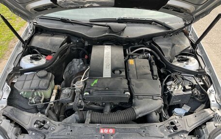 Mercedes-Benz C-Класс, 2005 год, 560 000 рублей, 18 фотография