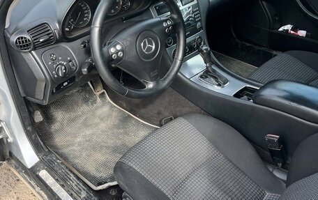 Mercedes-Benz C-Класс, 2005 год, 560 000 рублей, 21 фотография