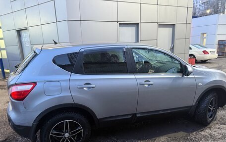 Nissan Qashqai, 2011 год, 780 000 рублей, 10 фотография