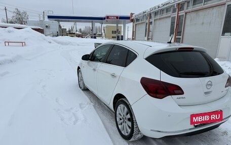 Opel Astra J, 2012 год, 810 000 рублей, 3 фотография