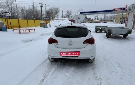Opel Astra J, 2012 год, 810 000 рублей, 4 фотография