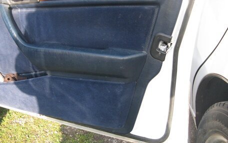 Mercedes-Benz E-Класс, 1993 год, 550 000 рублей, 14 фотография