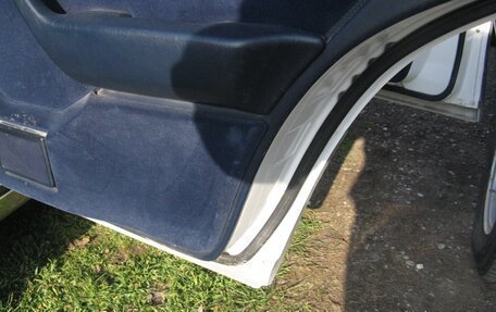 Mercedes-Benz E-Класс, 1993 год, 550 000 рублей, 13 фотография