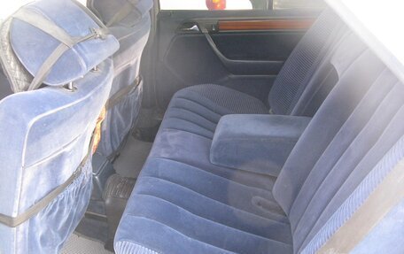 Mercedes-Benz E-Класс, 1993 год, 550 000 рублей, 18 фотография